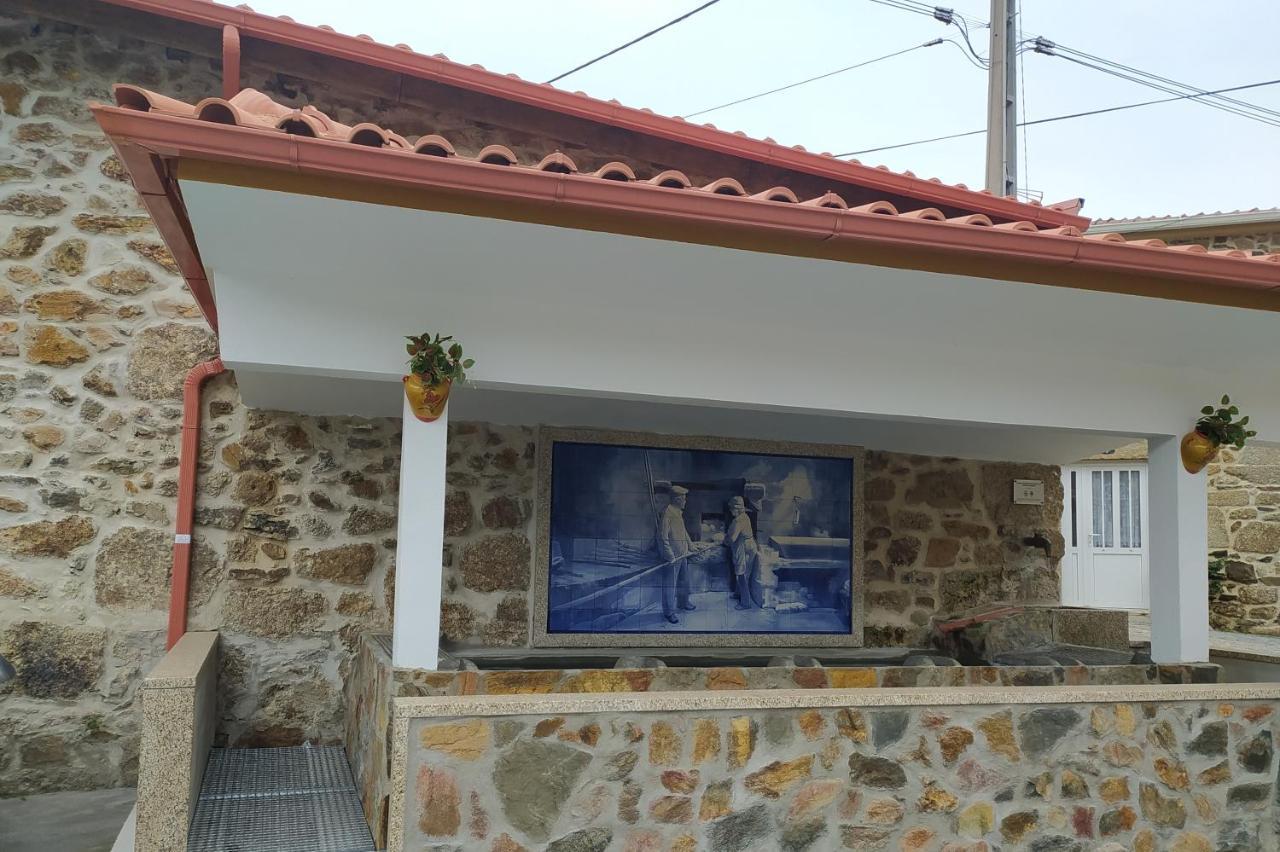 Abrigo Do Cabecinho - Serra Da Estrela Cortes do Meio Buitenkant foto